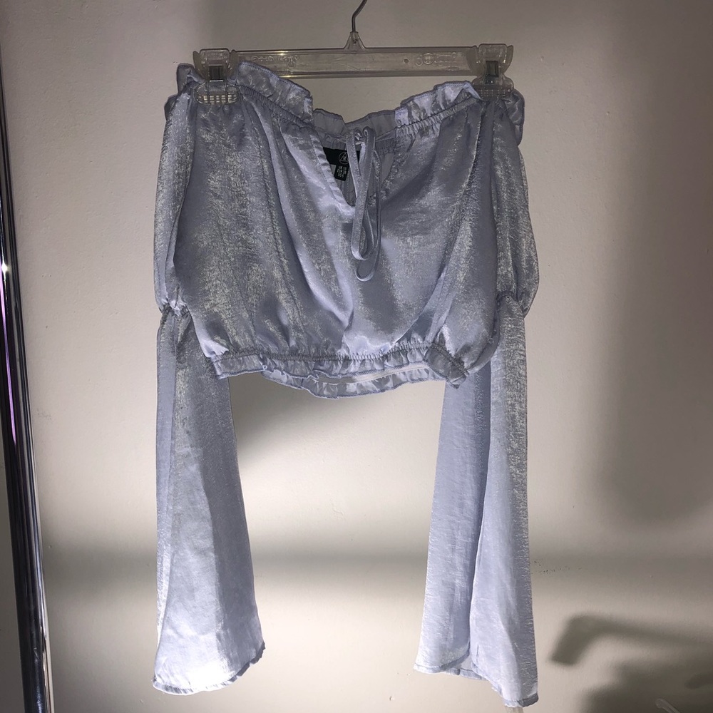 Satin of the shoulder blue crop top